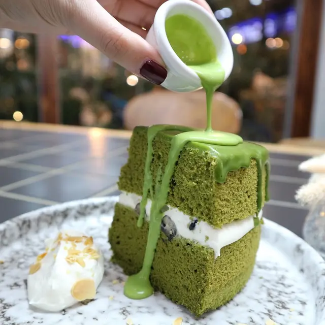 丸久小山園抹茶戚風 