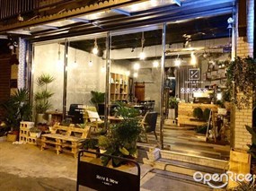 Here&Now Cafe