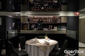 Steak Inn 雅室牛排