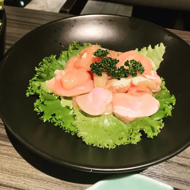 鮮嫩去骨雞腿肉