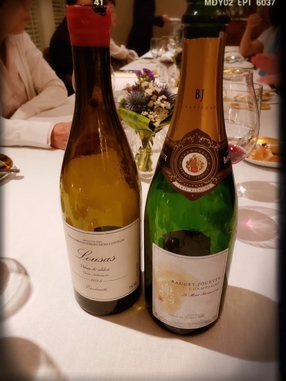 Lousas Viñas de Aldea 2015 （NT 2,800/btl）+ 2009 Blanc de Blancs “Cuvee Le Moût Restaurant” Champagne Bauget-Jouette（NT 4,800/btl）