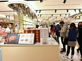 春上布丁蛋糕 台中新光三越店