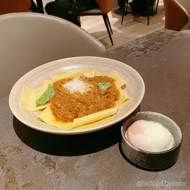 手工寬麵|波隆那肉醬|舒肥蛋
