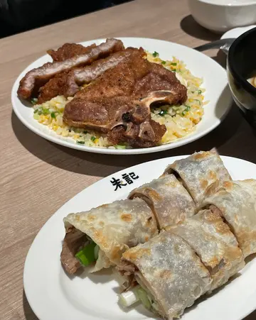 排骨炒飯