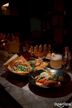 字母系列餐酒 east village