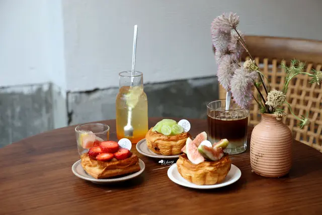 忠孝敦化站 | 莉莉安可頌烘焙專門店Liliane Bakery 粉紅色系麵包店