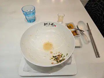 天下三絕牛肉麵
