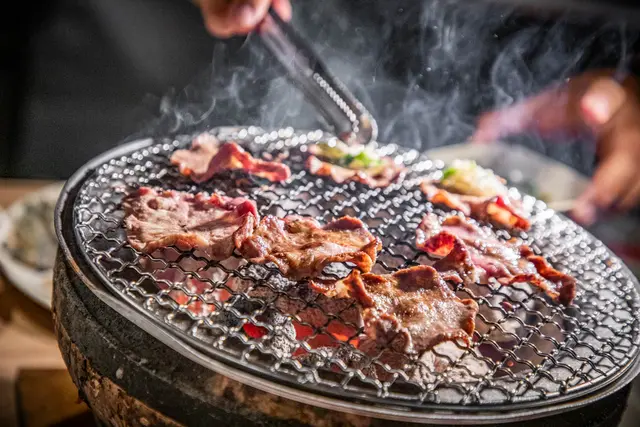 烤必勝日式燒肉(出一張嘴南京店)｜日式燒肉控衝了！點餐不限份量不限菜色數量，頂級日本A5和牛、海陸雙