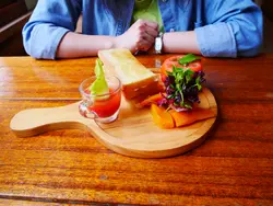 HACHI CHIU 旅遊美食誌