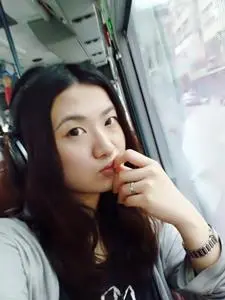 小哭