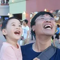 小圓爸愛七逃