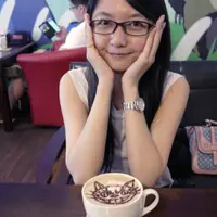 小花吃